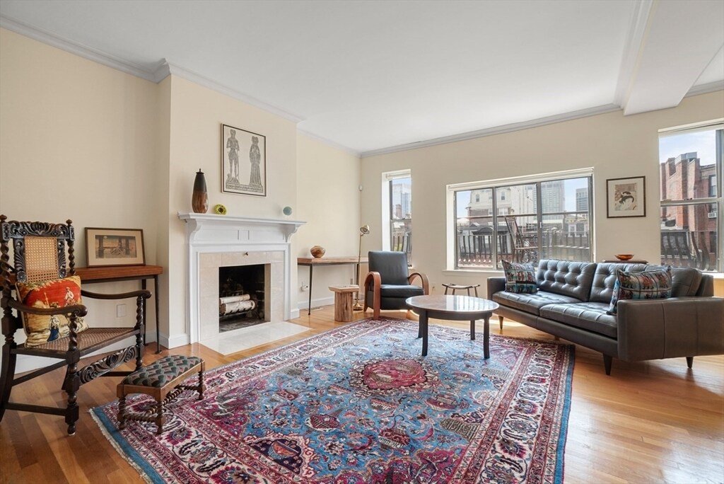 Primary Photo - 365 Marlborough St