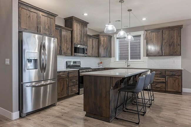 Building Photo - Modern 4BD/3BA Rental with Garage & Fenced...