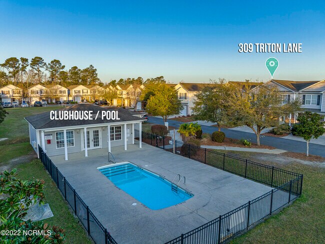 Foto del edificio - 309 Triton Ln