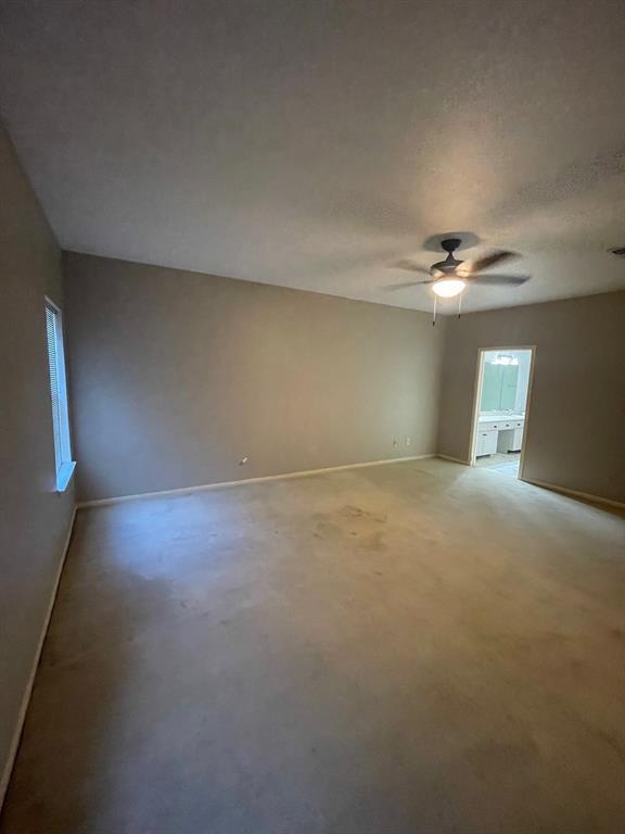 Building Photo - 3060 Holly Hall St