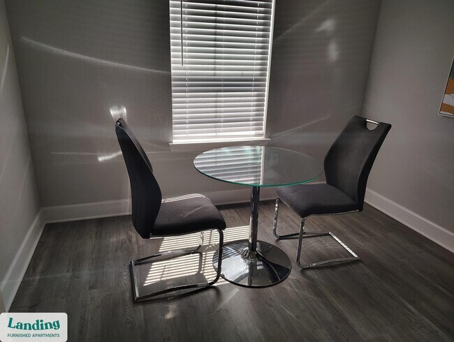 Foto del edificio - 120 NW 148th Terrace