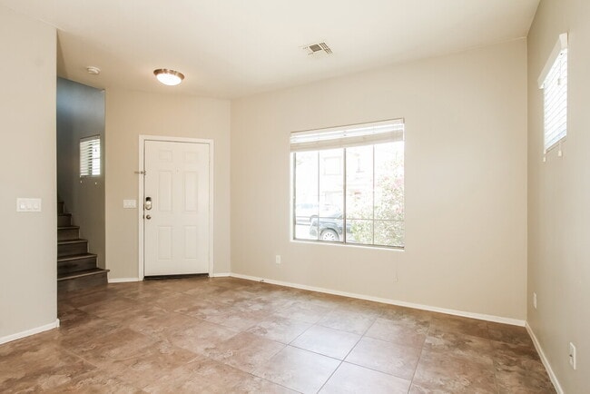 Foto del edificio - 7907 S 50th Ln