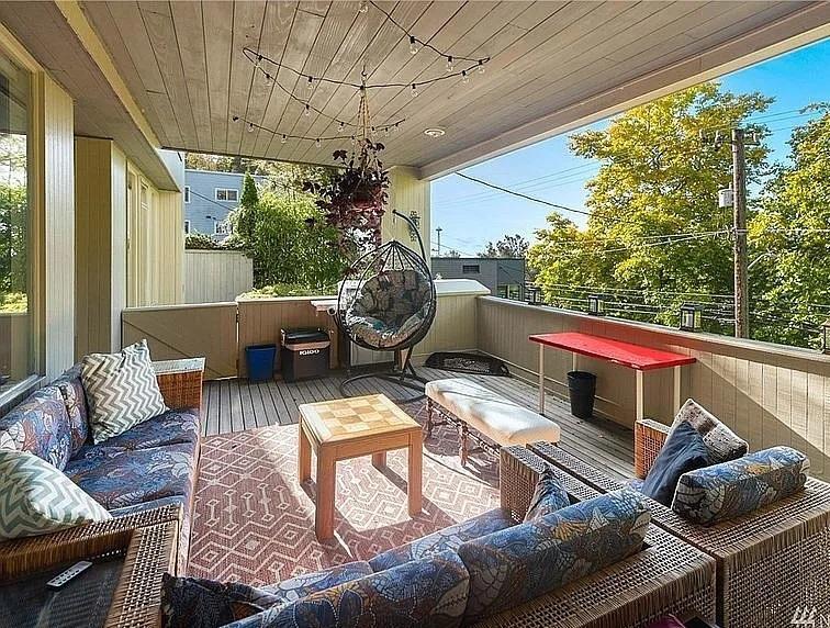 Foto principal - 1038 Lakeview Blvd E