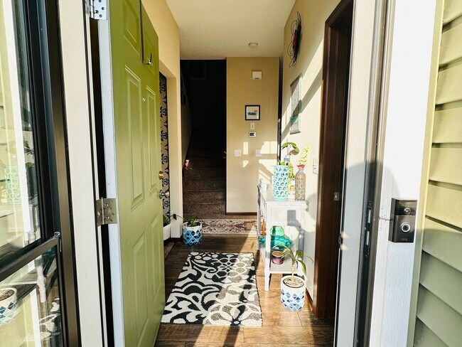 Foto del edificio - 4 Bedroom Single Family Home in Minneapolis