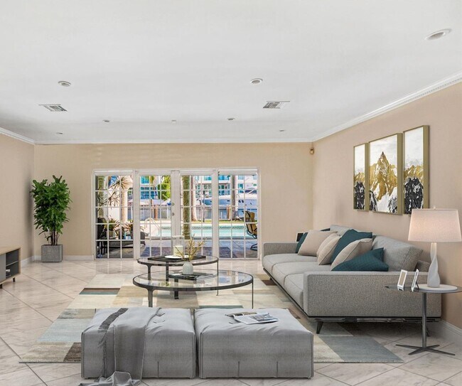 Foto del edificio - 3241 NE 165th St