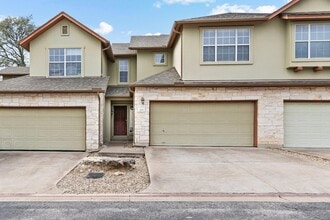 Building Photo - 2410 Great Oaks Dr