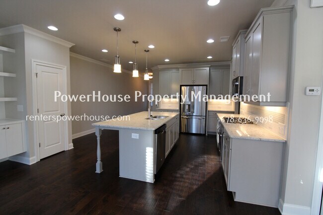 Building Photo - 3900 Glenview Club Ln