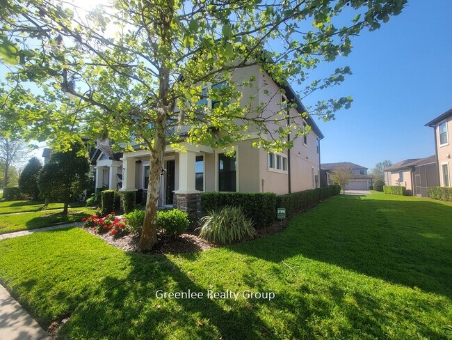 Building Photo - Beautiful 3 bed, 2.5 bath end-unit townhome in sought-after Starkey Ranch! Bonus Flex Room!