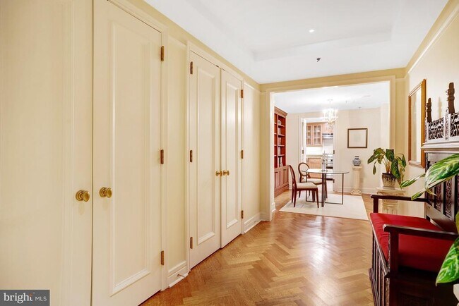 Foto del edificio - 1155 23rd St NW