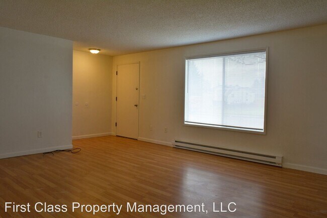 Building Photo - 3 br, 1 bath House - 1760 NE 24TH AVE