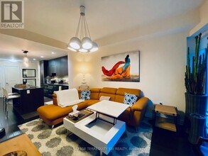 Building Photo - 8 The Esplanade