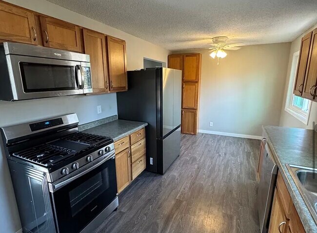 Foto del edificio - 930 Larpenteur Ave W