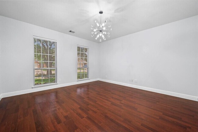 Building Photo - 18507 Keystone Oak St