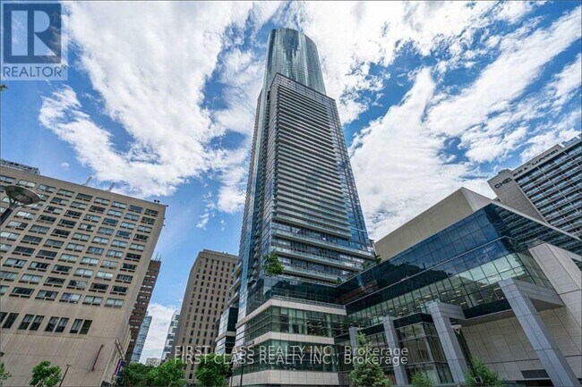 Building Photo - 386-1386 Yonge St