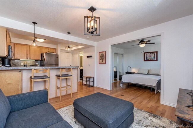 Photo - 1833 N Williams St Apartment