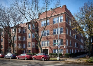 Building Photo - 6832 N Ashland Blvd
