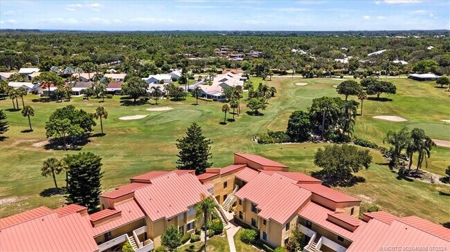 Foto del edificio - 5335 SE Miles Grant Rd