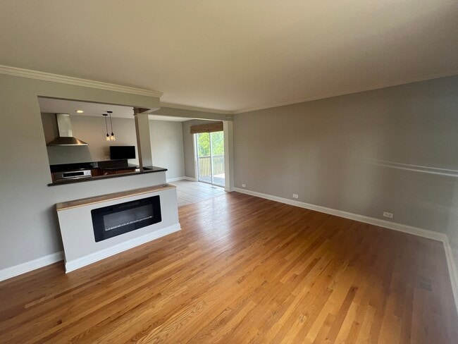 Building Photo - 7830 Westview Ln