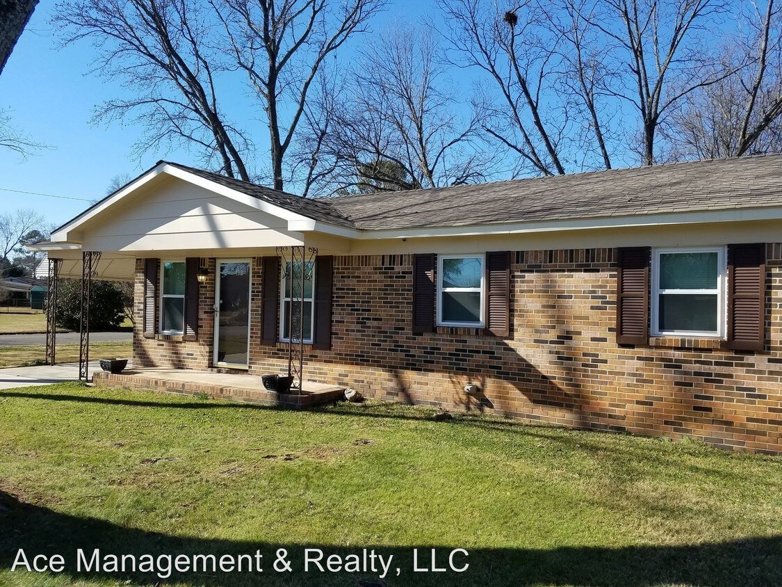 422 Briarwood Dr Sw 422 Briarwood Dr Sw