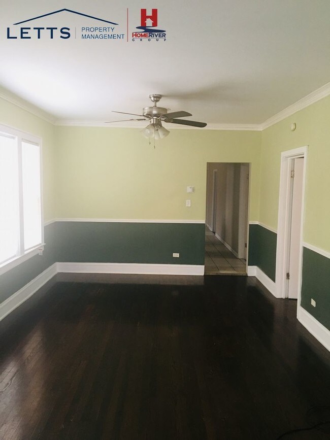 Foto del edificio - NEWLY RENOVATED 3 BDRM 1 BATH