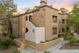 Building Photo - 9325 W Desert Inn Rd