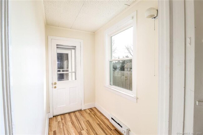 Foto del edificio - 24 Elm St