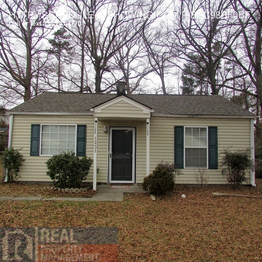 Primary Photo - 1231 Lolly Ln