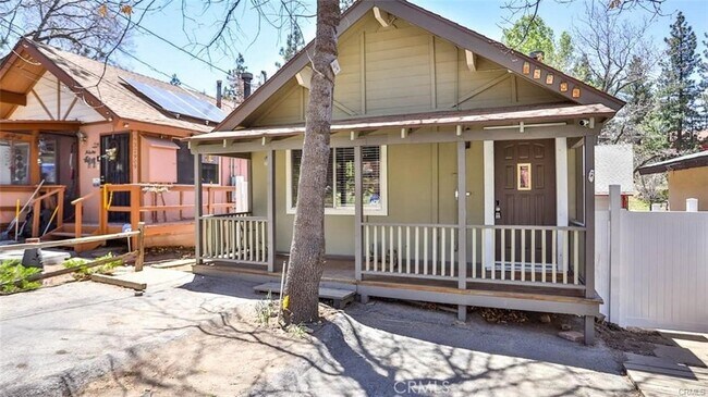 Foto del edificio - 32905 Chipmunk Ln