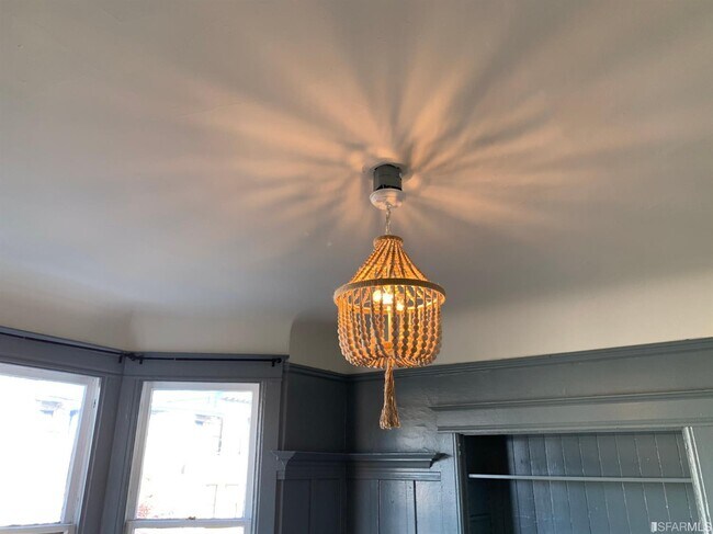 Building Photo - 106 Shotwell St