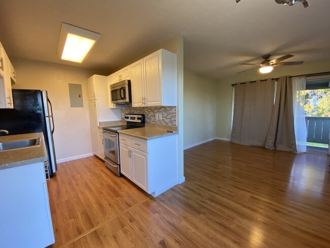 Building Photo - 94-1410-1410 Welina Loop