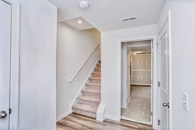 Foto del edificio - 231 Brooklane Ct