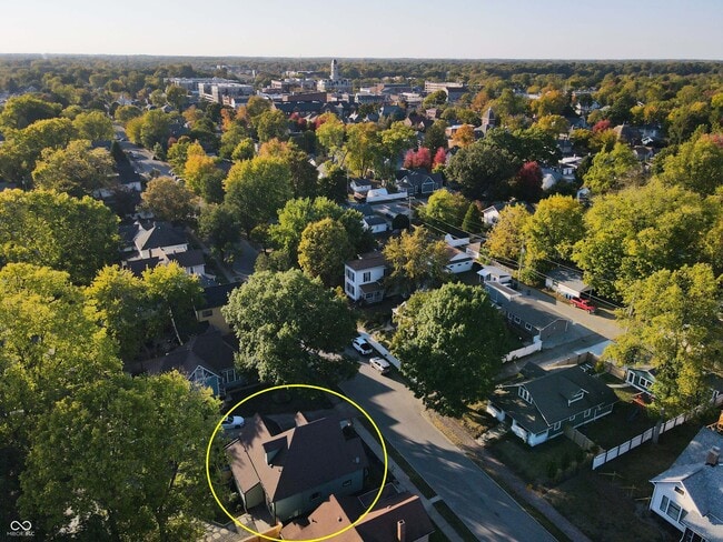 Building Photo - 1383 Cherry St