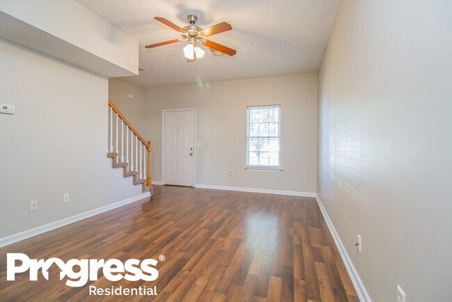 Foto del edificio - 2627 Sewanee Pl