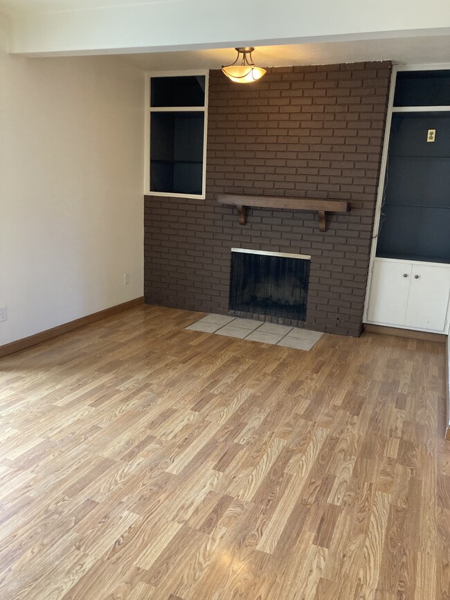 Spacious Living Room - 2502 Essex Ct