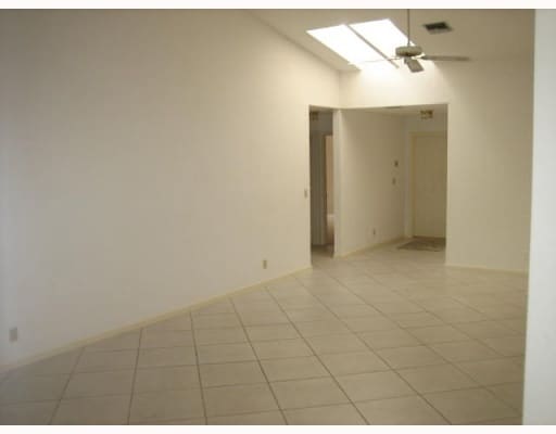 Building Photo - 7698 Solimar Cir