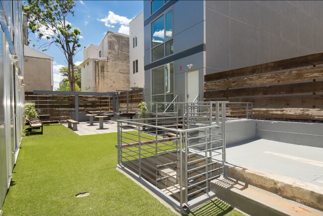 Foto del edificio - 1417 N 7th St