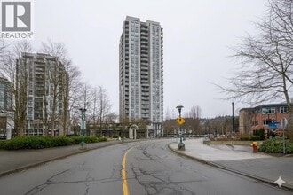 Building Photo - 2982 Burlington Dr