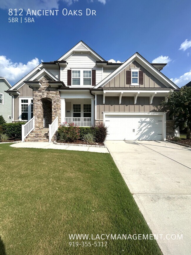 Foto del edificio - 812 Ancient Oaks Dr