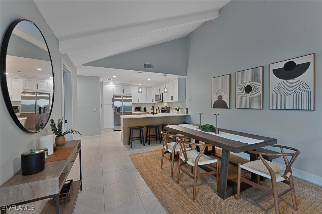 Foto principal - 6386 Royal Woods Dr