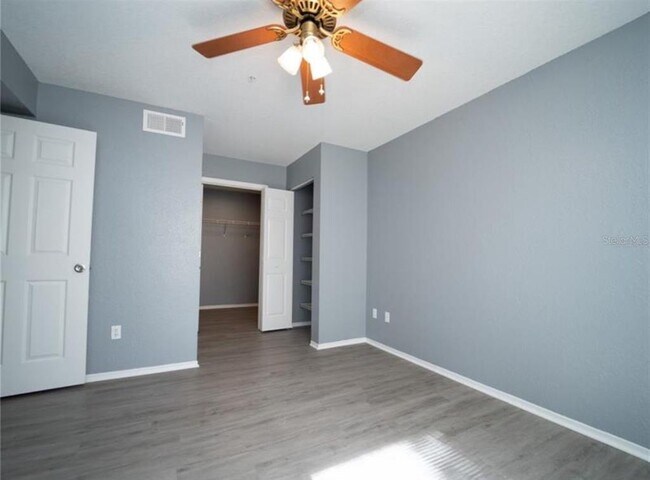 Building Photo - 829 Camargo Way