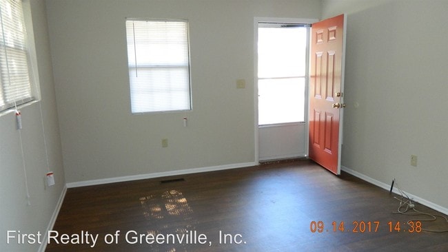 Building Photo - 2 br, 1 bath House - 219 Cunningham St