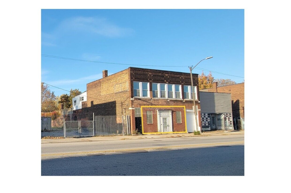 Building Photo - 5022 Lorain-BC