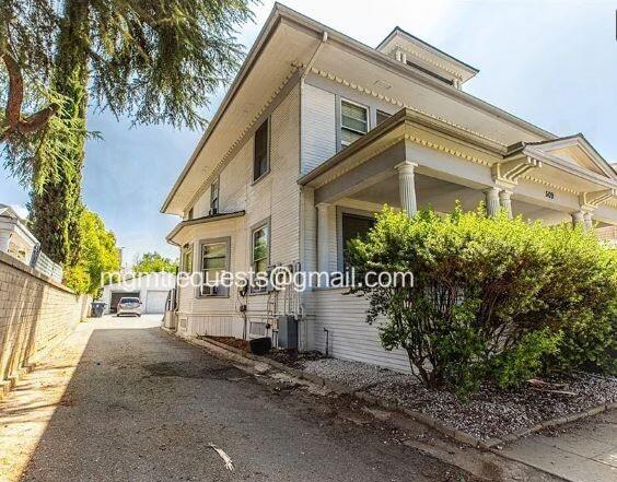 Foto del edificio - 509 W Olive Ave