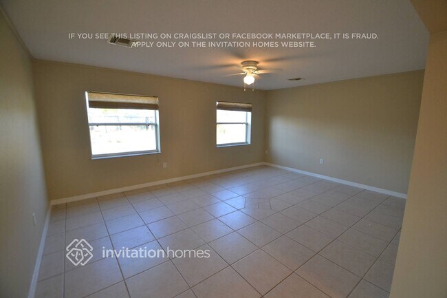 Foto del edificio - 13203 Biscayne Dr