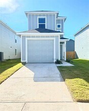 Building Photo - 921 Woodstork Wy