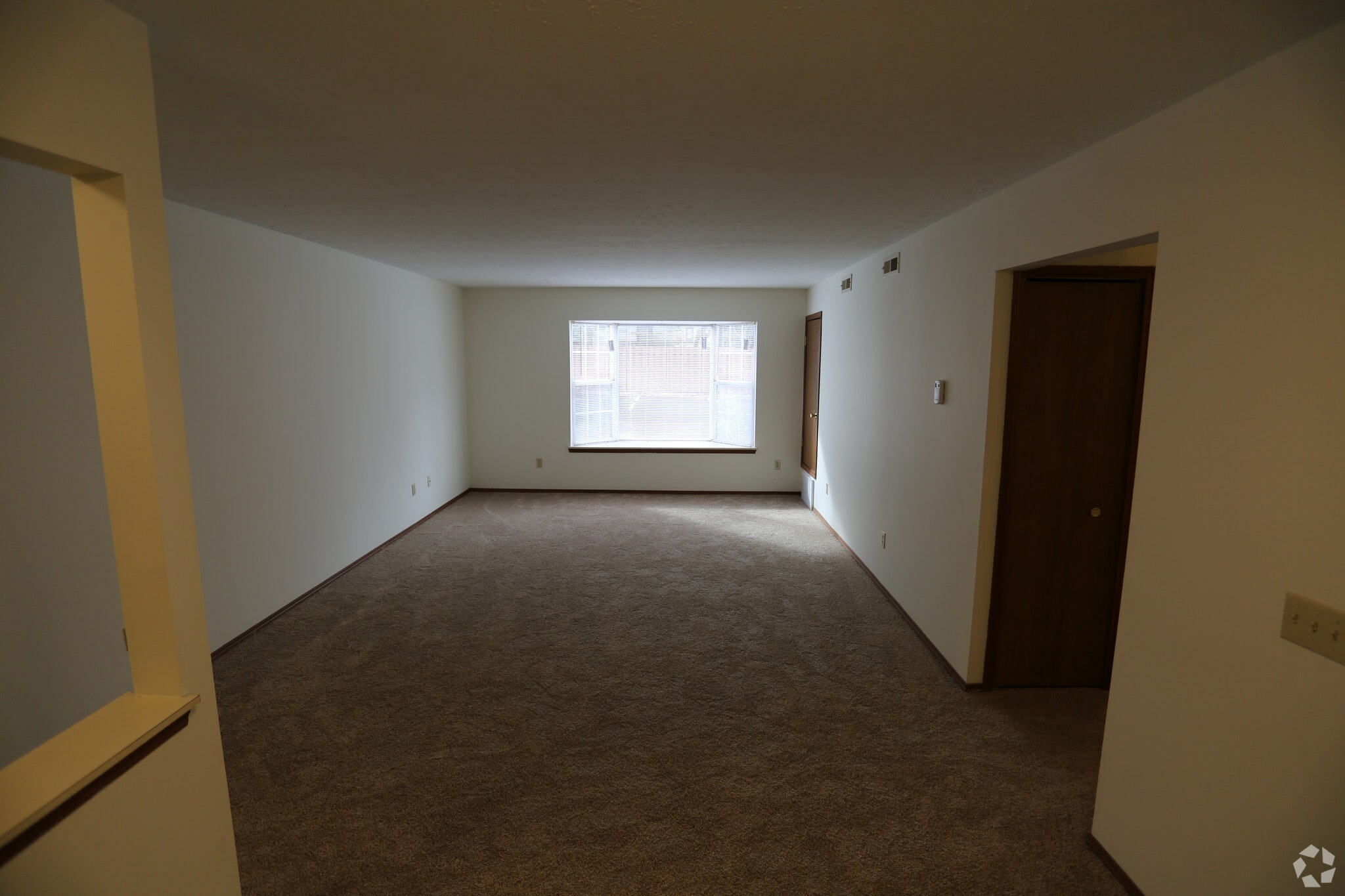 Cross Creek Apartments – photo 5