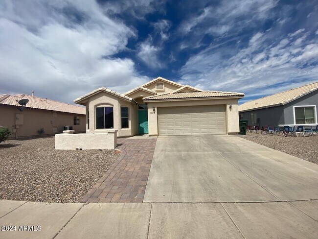 Building Photo - 1126 San Simeon Dr