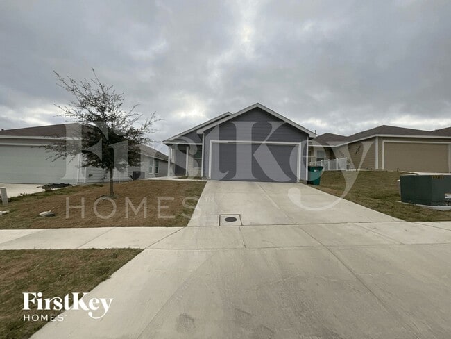 Building Photo - 5184 Fowler Crst