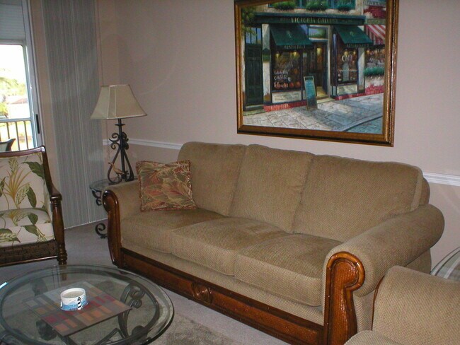 Foto del edificio - 21180 Country Creek Dr