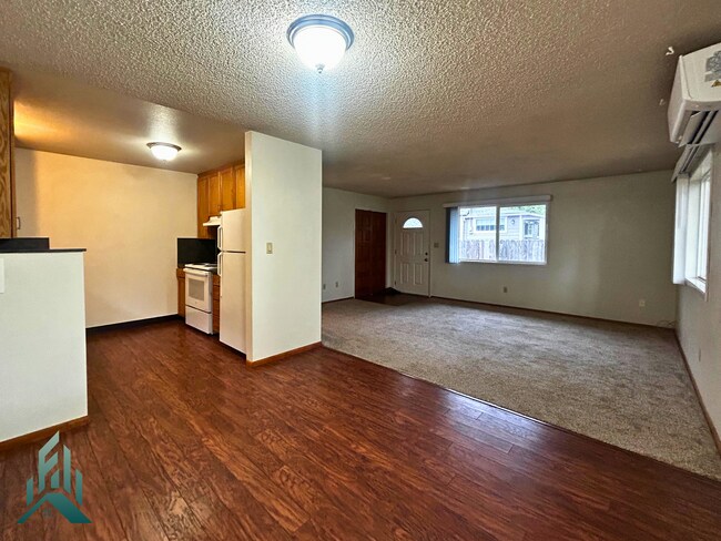 Foto del edificio - 827-829 NW 29th St.